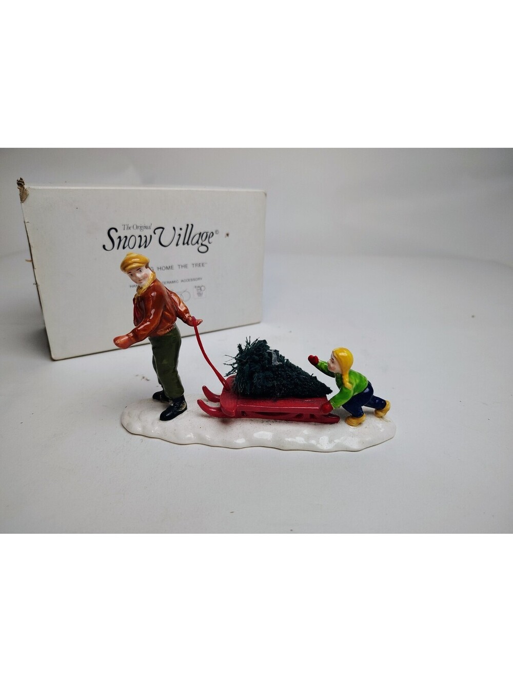 Dept 56 Snow Village Bringing Home The Tree 5169-1 Vintage Christmas Box
